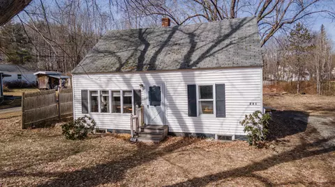 261 Harrison Ave, Gardiner, ME 04345