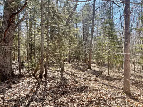 0 Artist Point Rd, Chebeague Island, ME 04017