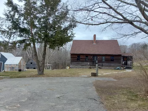 144 S Mountain Rd, Jefferson, ME 04348