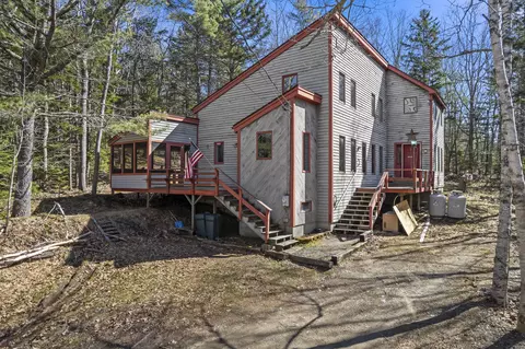 60 Back Narrows Rd, Boothbay, ME 04537
