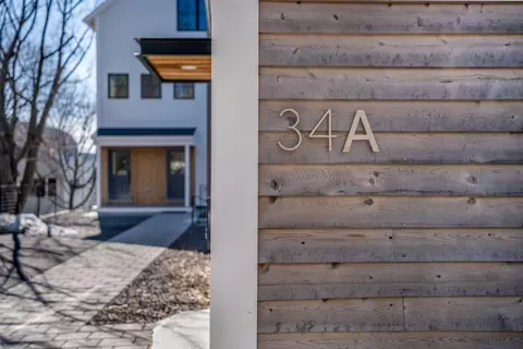 34 Hammond St #A, Portland, ME 04101
