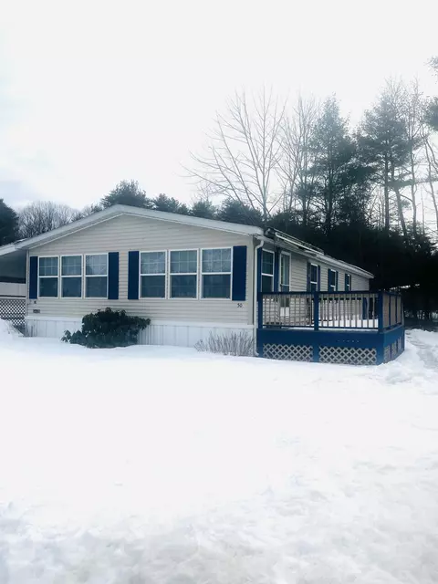 50 Village Dr, Lewiston, ME 04240