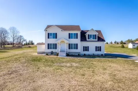 260 Jenkins Rd, Saco, ME 04072