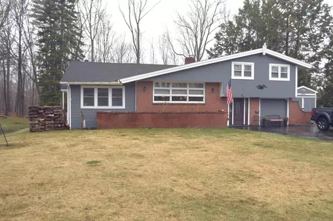 55 Wild Rose Ave, South Portland, ME 04106