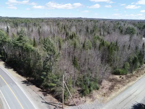 23 Halls Bridge Road, Canaan, ME 04924