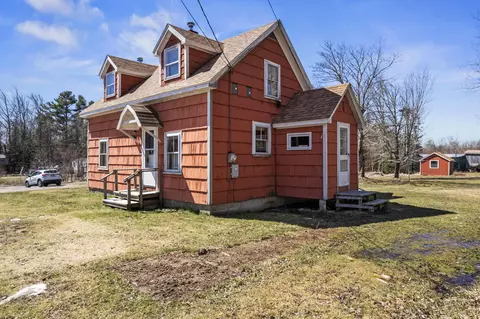 130 Waldoboro Rd, Friendship, ME 04547
