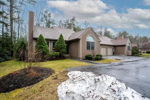 1 Estate Dr #1, Scarborough, ME 04074
