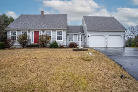 34 Gateway Commons Dr, Gorham, ME 04038 photo 1