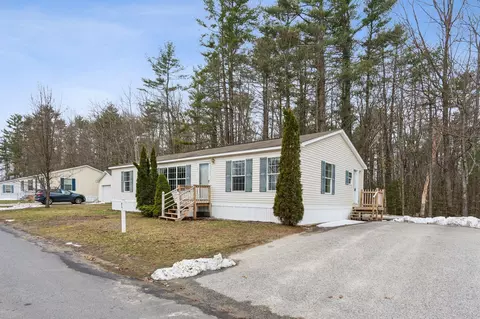 7 Arundel Dr, Lisbon, ME 04250