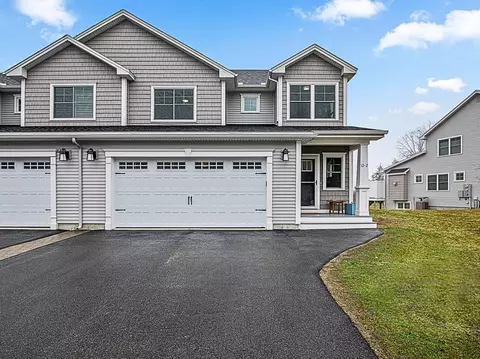 12 Tuscan Way #2, Falmouth, ME 04105