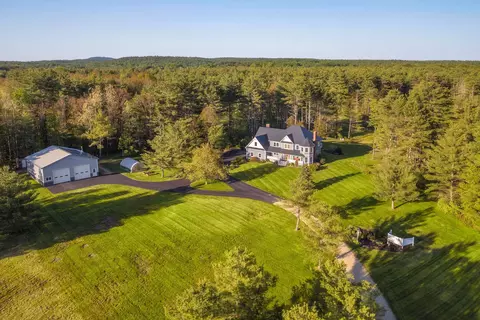 44 Birch Hill Rd, York, ME 03909
