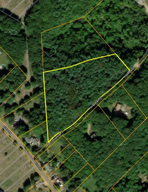 11-13 Shapleigh Dr, Eliot, ME 03903