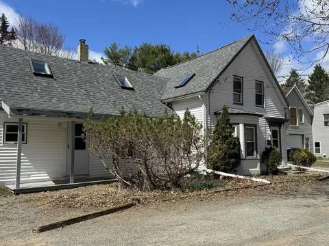 5 Emily Ln, Orono, ME 04473