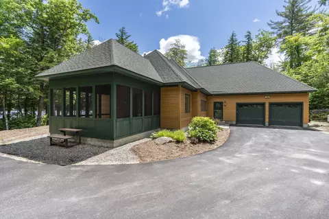 59 Farrington Pond Rd, Lovell, ME 04051