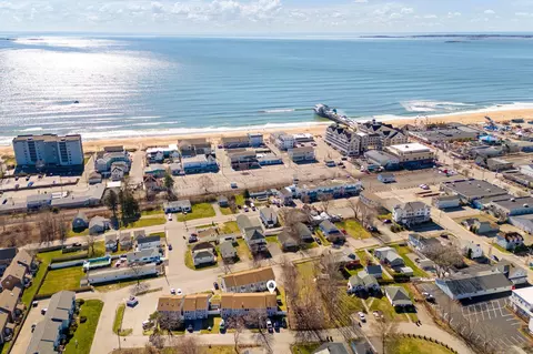 15 Francis St #6, Old Orchard Beach, ME 04064