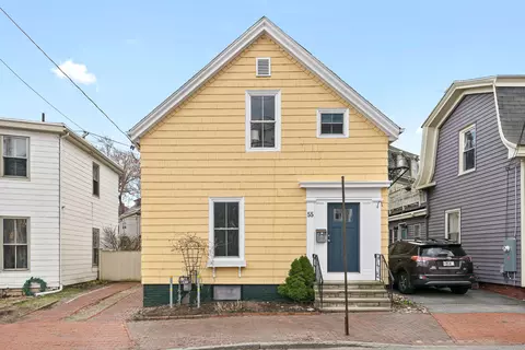55 Bramhall St, Portland, ME 04102