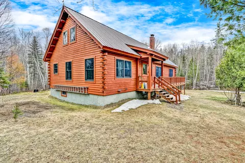 91 Gramps Way, Coplin, ME 04982