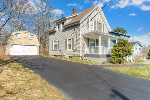 229 Cook St, Auburn, ME 04210