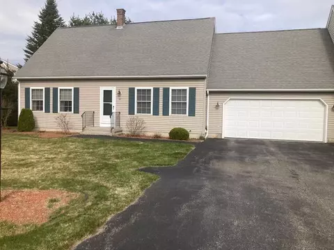 30 Tourmaline Ln #15, Auburn, ME 04210