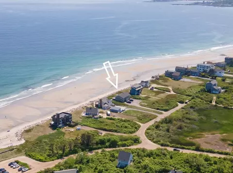 7 Gilbert Pl, Biddeford, ME 04005