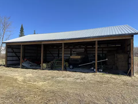 464 Porter Hill Rd, Farmington, ME 04938