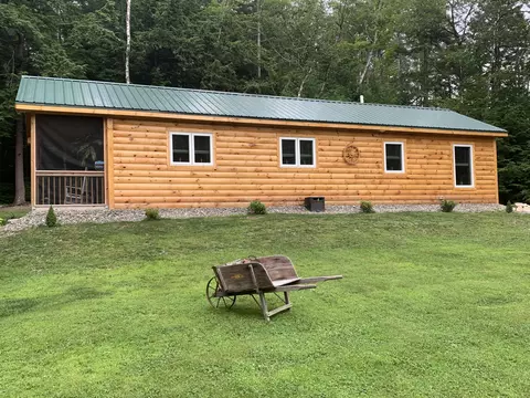 92 Cottage Shore Dr, Holden, ME 04429