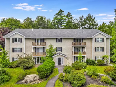 24 Parkwood Dr #3, Augusta, ME 04330
