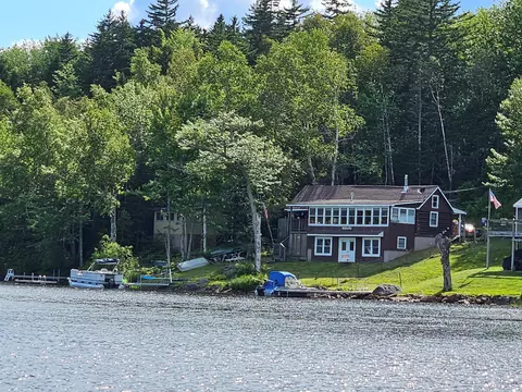 12 Pop Dyer Rd, Sandy River Plt, ME 04970