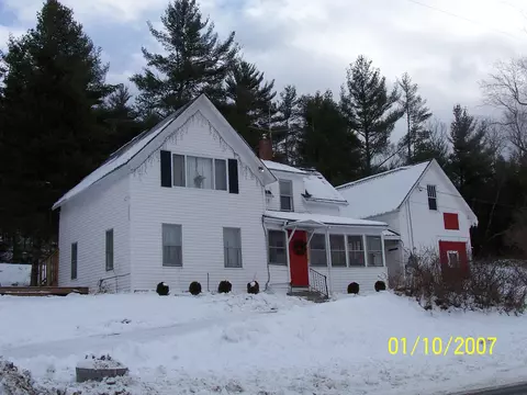 843 East Bethel Rd, Bethel, ME 04217