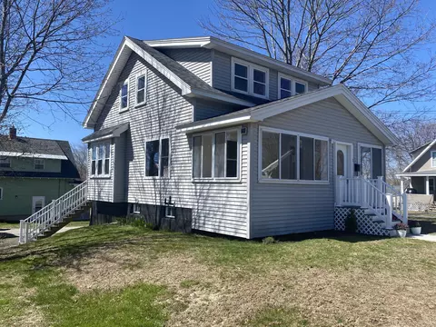 4 N Pearl St, Augusta, ME 04330