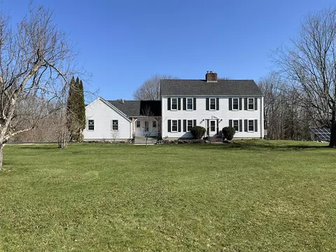 160 Kennebec Rd, Hampden, ME 04444