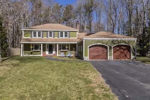 9 Hemlock Cir, Scarborough, ME 04074
