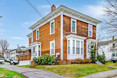 35 State St, Biddeford, ME 04005