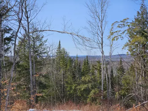 289 Stream Rd, Ripley, ME 04930