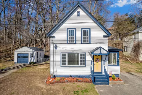10 Lafayette St, Sanford, ME 04073