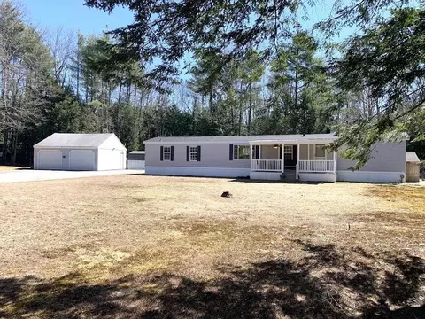 45 Barbs Way, Waterboro, ME 04087