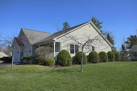 1 Kathryn Ln #9, Bangor, ME 04401