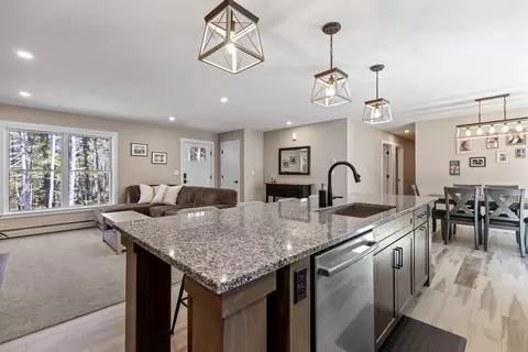 19 Nellie Way, Topsham, ME 04086