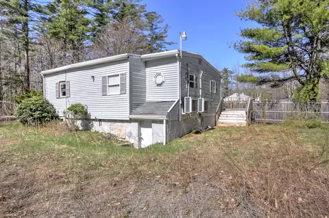 395 Gorham Rd, Scarborough, ME 04074