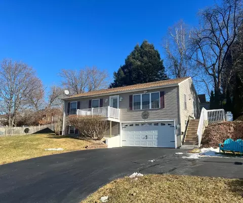 4 Brook St, Biddeford, ME 04005