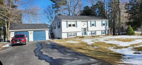 19 Tallwood Dr, Milford, ME 04461