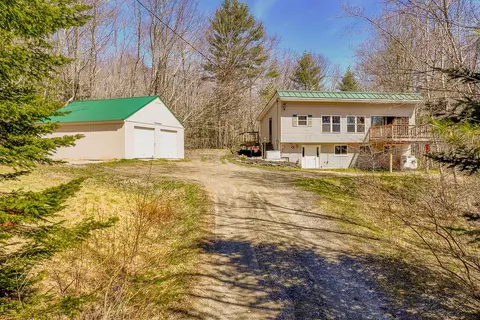 180 Spring Hill Rd, Mount Vernon, ME 04352