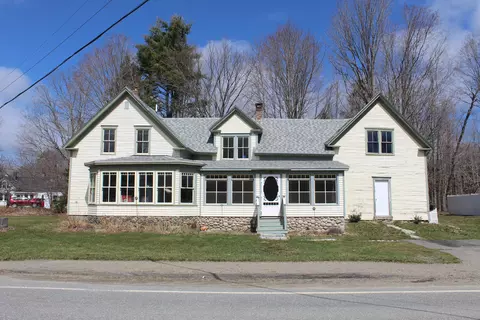 45 Purple Heart Hwy, Brooks, ME 04921
