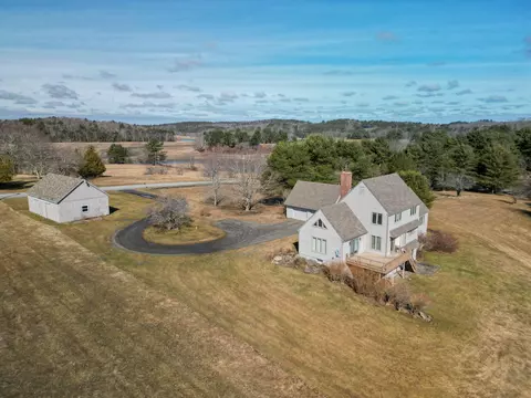 216 Lynch Rd, Newcastle, ME 04553