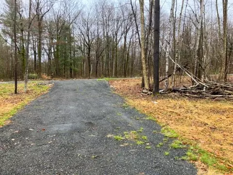 570 Temple Rd, Wilton, ME 04294