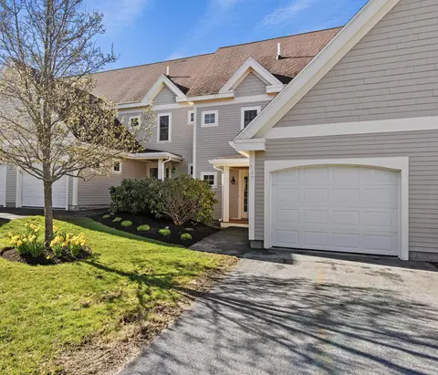 147 Ridge Rd #41, Portland, ME 04103