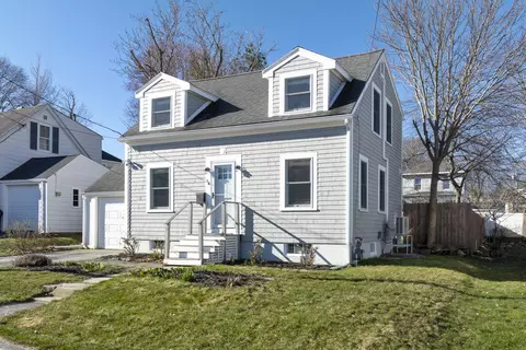 54 Everett Ave, South Portland, ME 04106