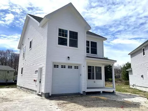 15 Baxter Ln #15, Gorham, ME 04038