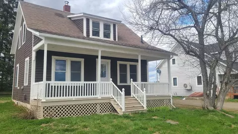 35 Turner St, Presque Isle, ME 04769