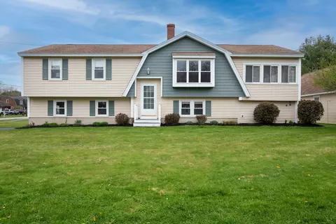 36 Douglas Ave, Saco, ME 04072